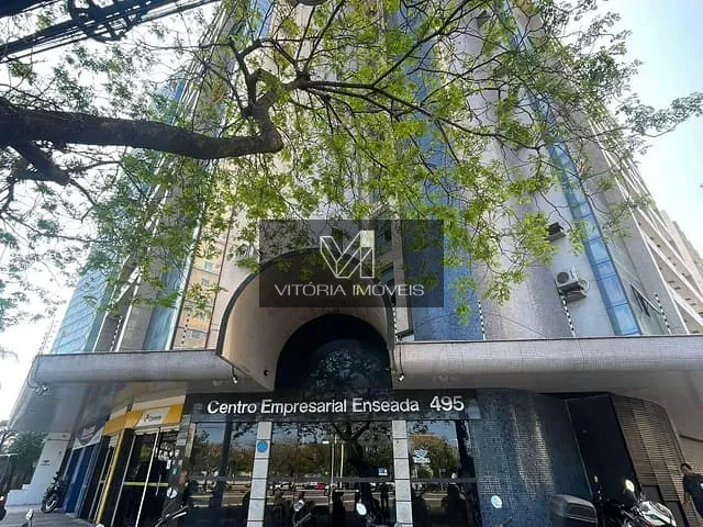 Andar corporativo com 350m², para alugar, no bairro Enseada do Suá em Vitória