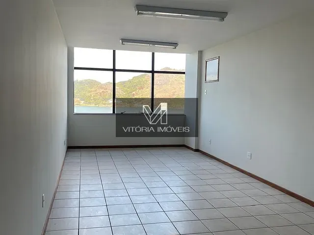 Andar corporativo com 350m², para alugar, no bairro Enseada do Suá em Vitória