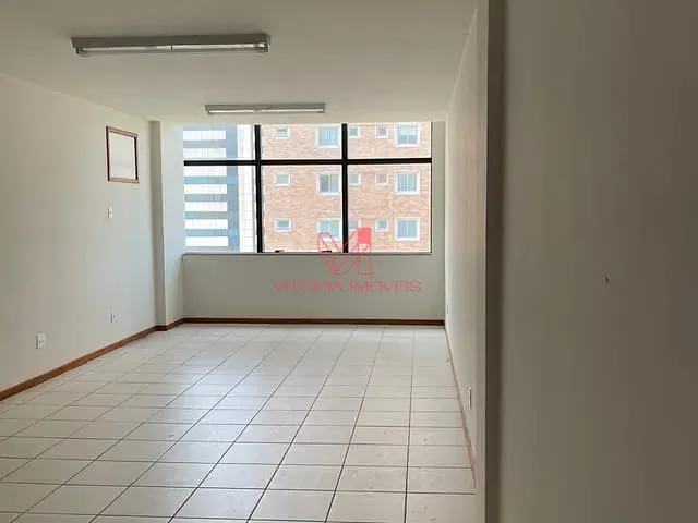 Andar corporativo com 350m², para alugar, no bairro Enseada do Suá em Vitória