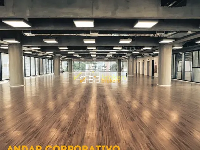 Andar corporativo para alugar, no bairro Pinheiros em São Paulo