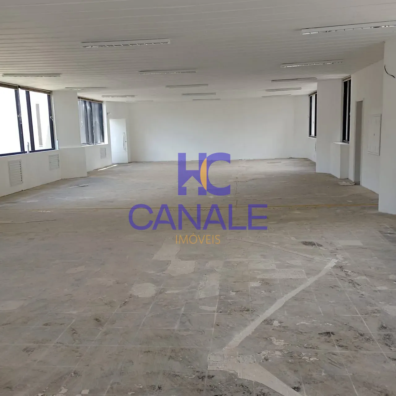 Sala-Conjunto, 203 m² - Foto 1