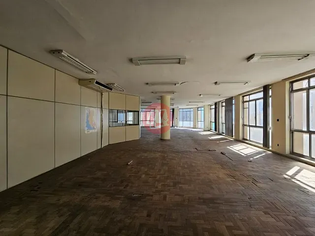 Andar corporativo à venda ou para alugar, no bairro Centro Histórico em Porto Alegre