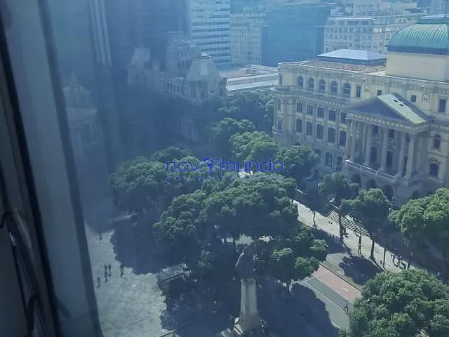 Andar corporativo com 289m², à venda ou para alugar, no bairro Centro em Rio de Janeiro