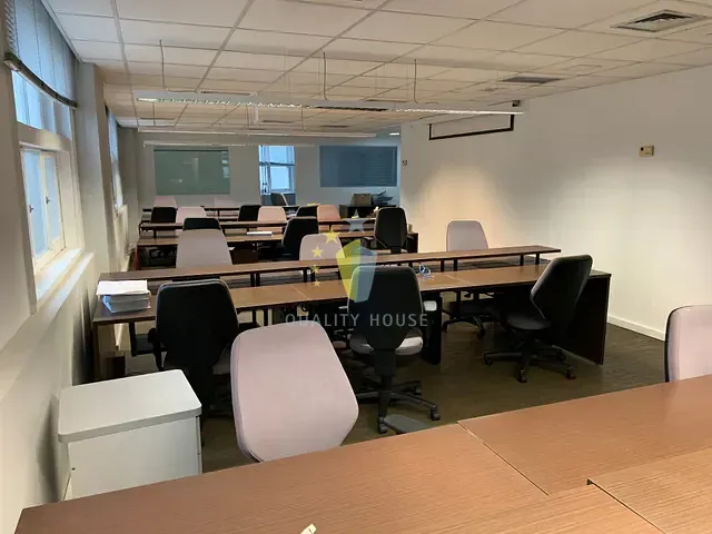 Andar corporativo com 404m², para alugar, no bairro Centro em Rio de Janeiro