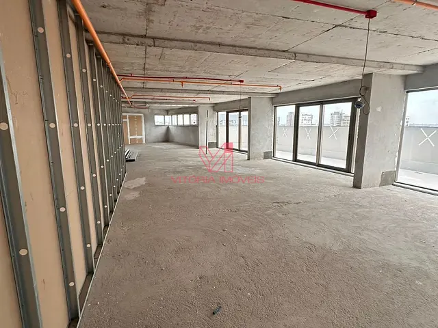 Andar corporativo para alugar, no bairro Enseada do Suá em Vitória