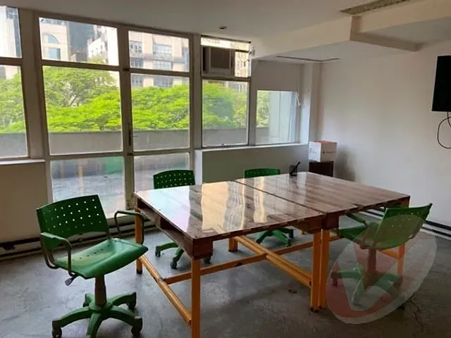 Andar corporativo à venda, no bairro Jardim Paulistano em São Paulo