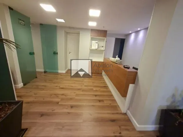 Andar corporativo com 474m², à venda, no bairro Centro em Niterói