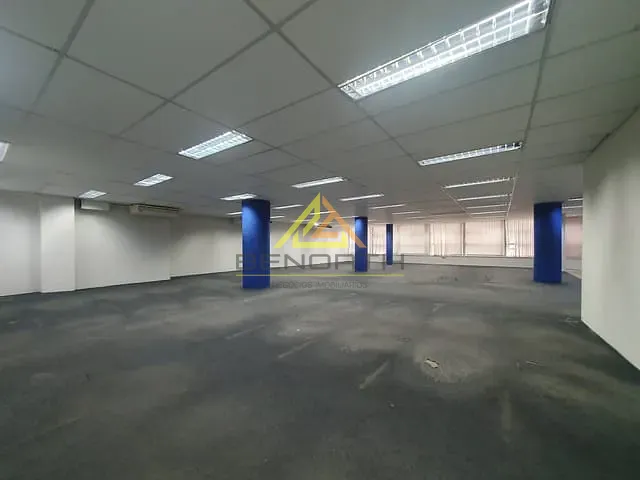 Andar corporativo com 513m², para alugar, no bairro Centro em São Paulo