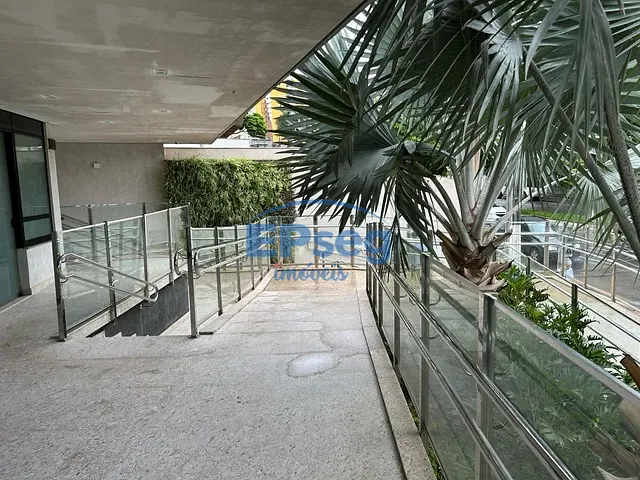 Andar corporativo com 1000m², para alugar, no bairro Centro em Londrina