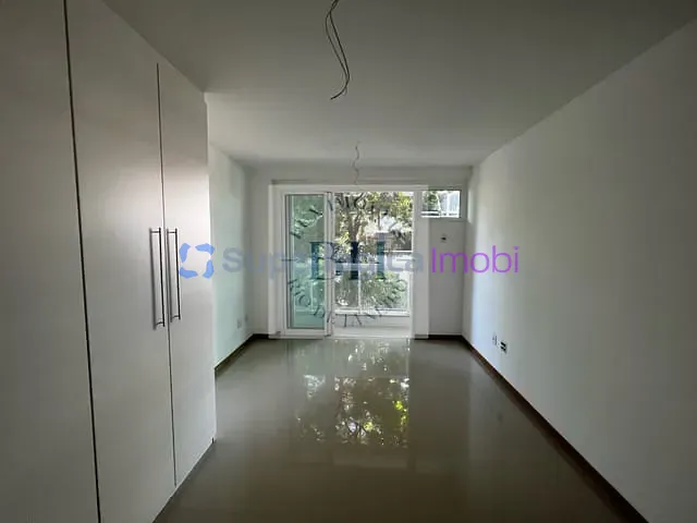 Andar corporativo à venda, no bairro Jardim Portal dos Pioneiros em Londrina