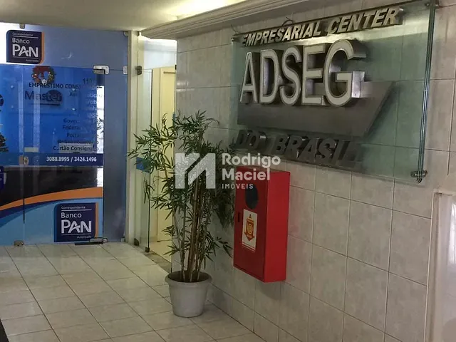 Andar corporativo à venda, no bairro Santo Antônio em Recife