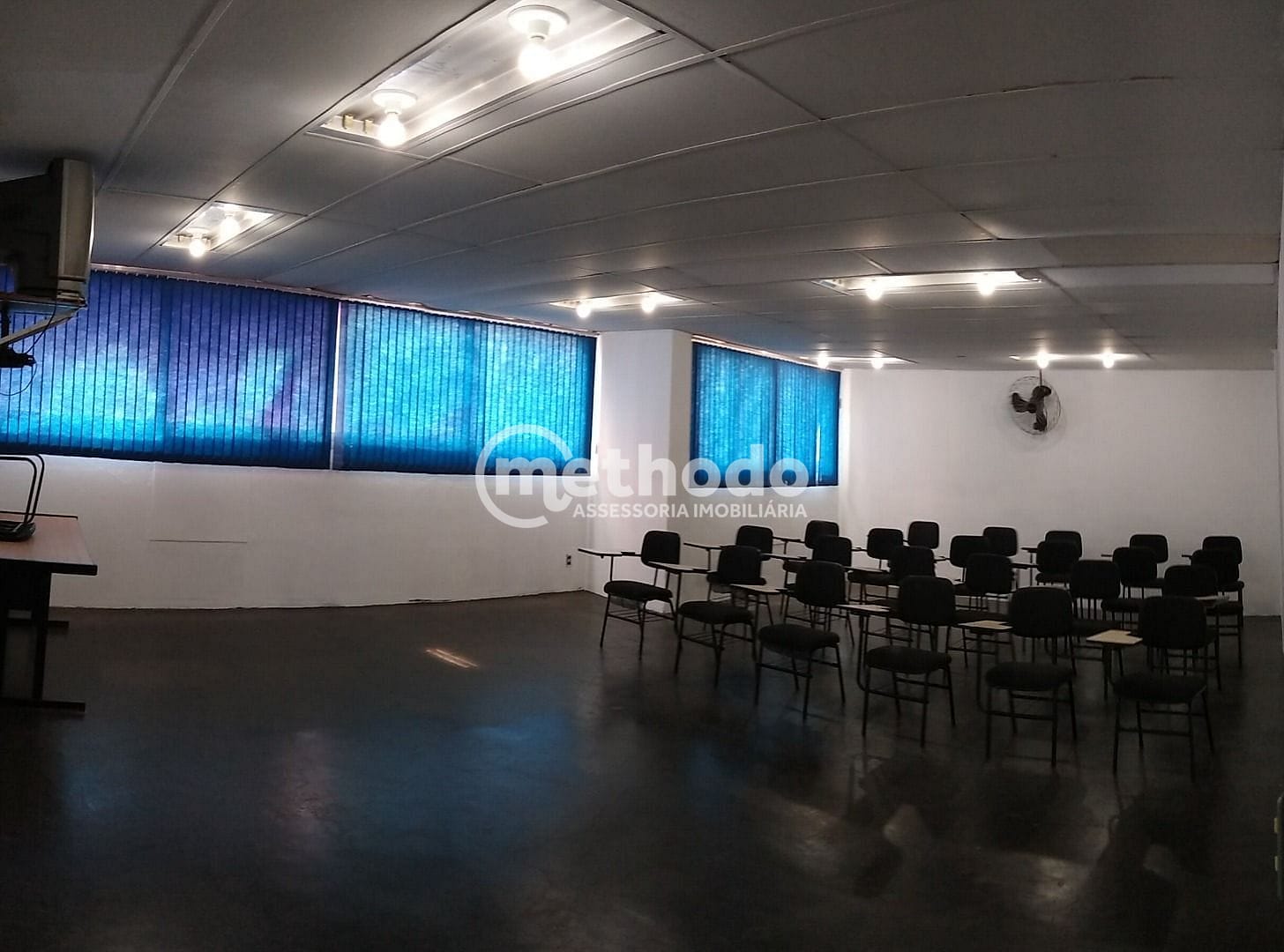 Sala-Conjunto, 1200 m² - Foto 9