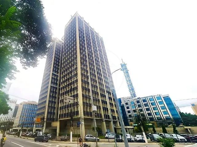Andar corporativo com 416m², para alugar, no bairro Chácara Itaim em São Paulo