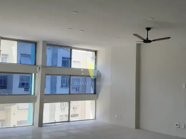 Andar corporativo com 200m², à venda ou para alugar, no bairro Copacabana em Rio de Janeiro