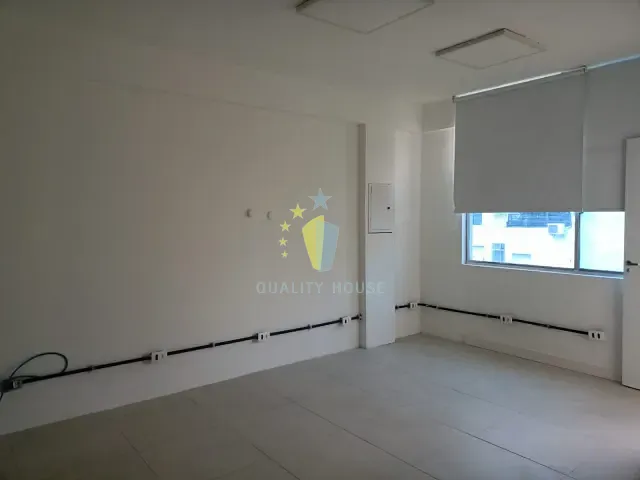 Andar corporativo com 200m², à venda ou para alugar, no bairro Copacabana em Rio de Janeiro