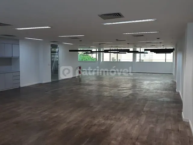 Andar corporativo para alugar, no bairro Botafogo em Rio de Janeiro