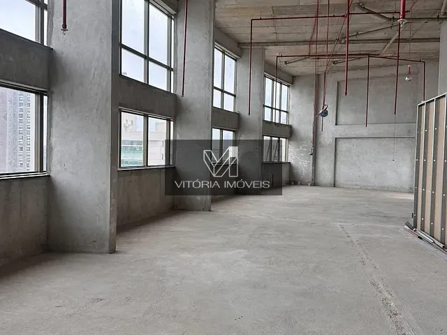 Andar corporativo para alugar, no bairro Enseada do Suá em Vitória