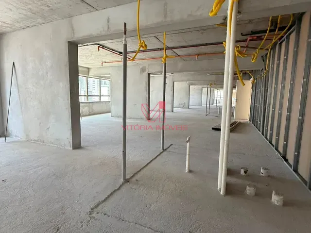 Andar corporativo para alugar, no bairro Enseada do Suá em Vitória