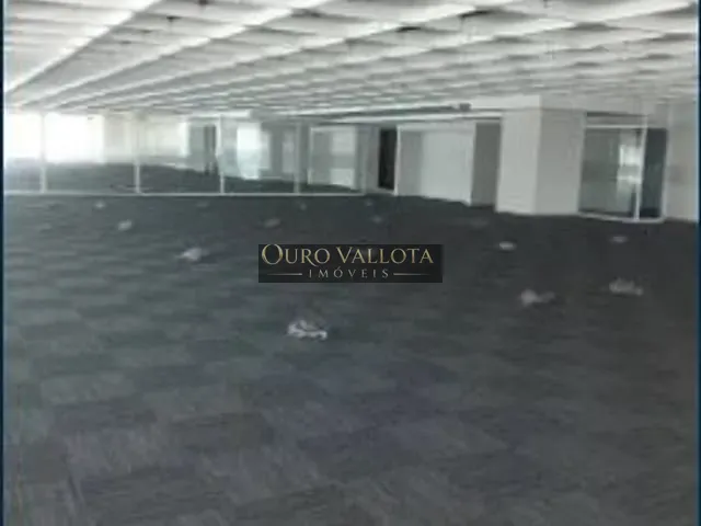 Andar corporativo com 3044m², para alugar, no bairro Jardim São Luís em São Paulo