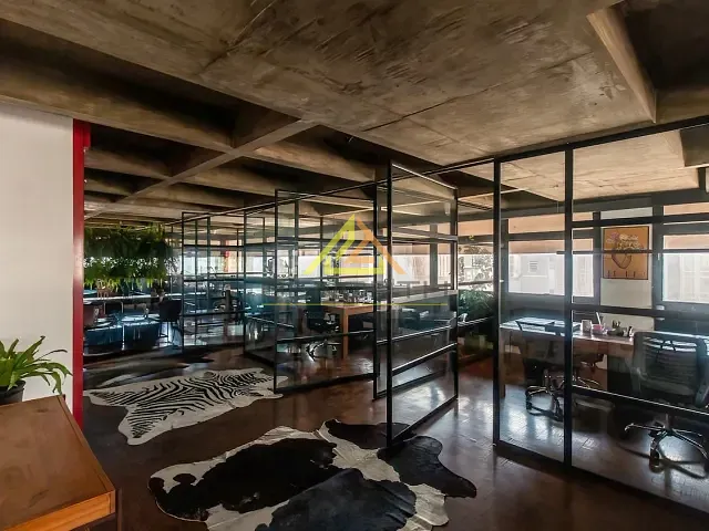 Andar corporativo com 200m², para alugar, no bairro Jardim Paulista em São Paulo