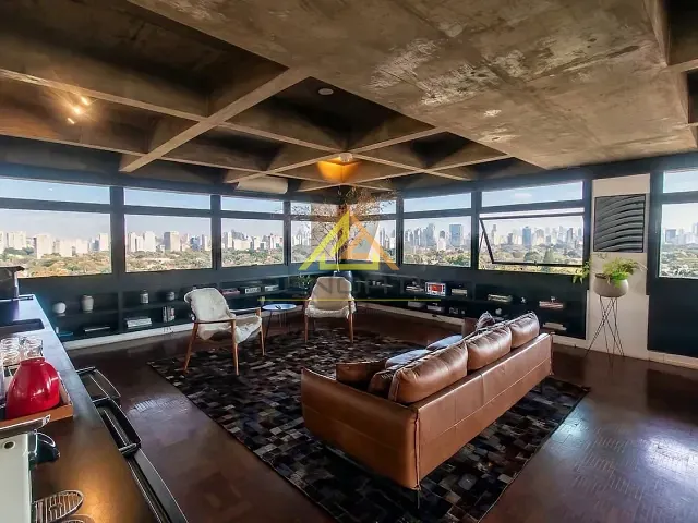 Andar corporativo com 200m², para alugar, no bairro Jardim Paulista em São Paulo