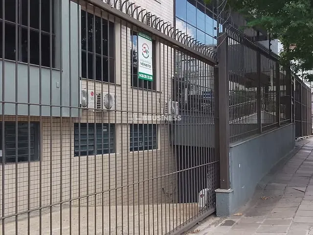 Andar corporativo à venda, no bairro Centro em Caxias do Sul