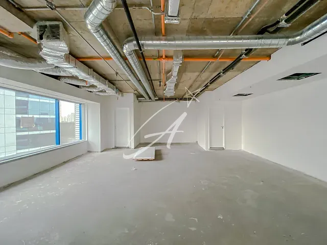 Andar corporativo à venda ou para alugar, no bairro Barra Funda em São Paulo