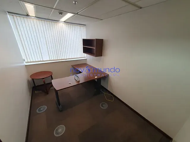 Andar corporativo com 715m², para alugar, no bairro Centro em Rio de Janeiro