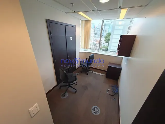 Andar corporativo com 715m², para alugar, no bairro Centro em Rio de Janeiro