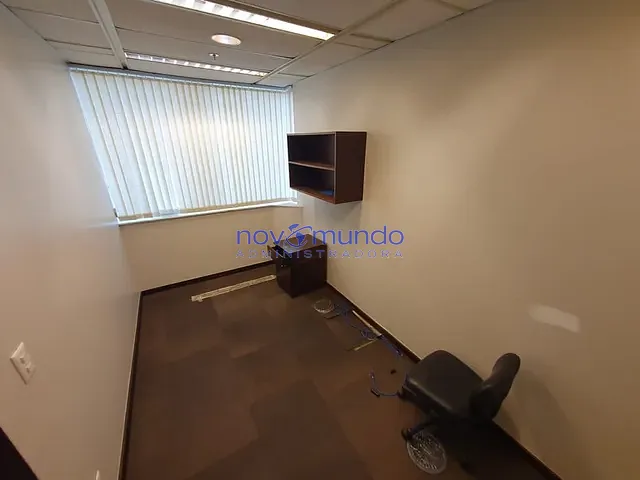 Andar corporativo com 715m², para alugar, no bairro Centro em Rio de Janeiro
