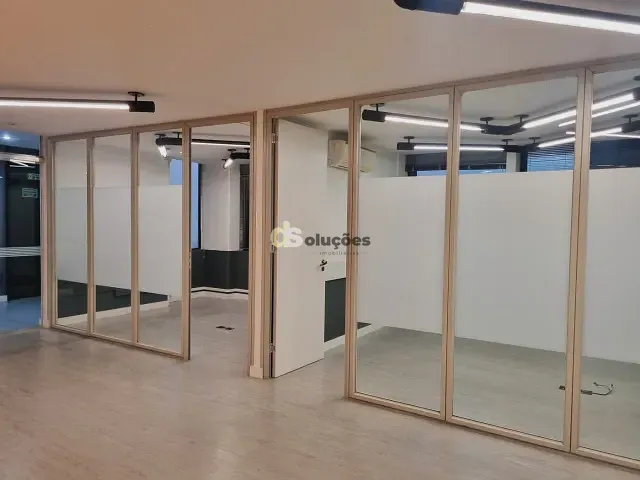 Andar corporativo à venda ou para alugar, no bairro Vila Olímpia em São Paulo
