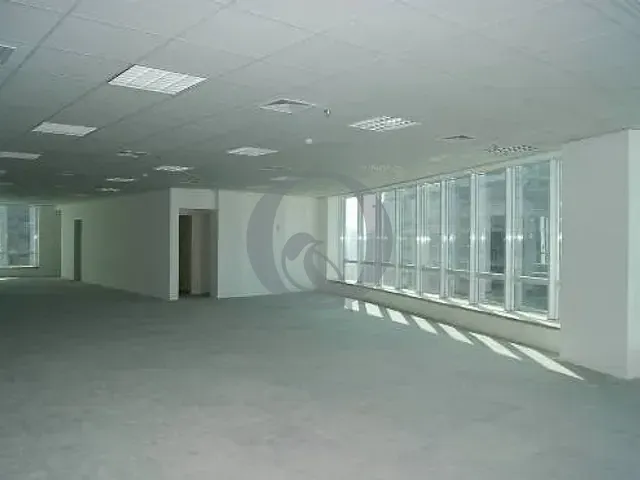 Andar corporativo para alugar, no bairro Cidade Monções em São Paulo