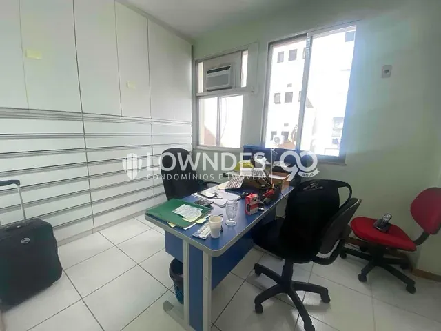 Andar corporativo com 235m², à venda, no bairro Centro em Rio de Janeiro