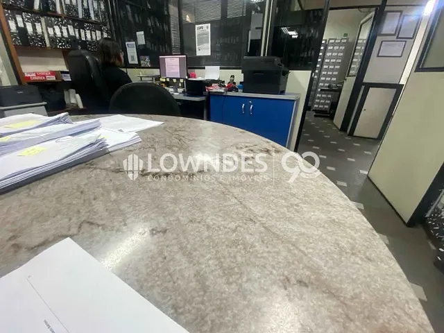 Andar corporativo com 235m², à venda, no bairro Centro em Rio de Janeiro
