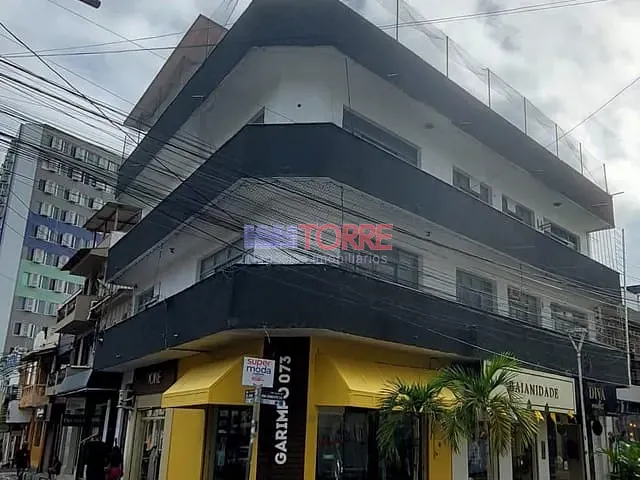 Apartamento 4 quartos e 2 banheiros, à venda, no bairro Centro em Ilhéus