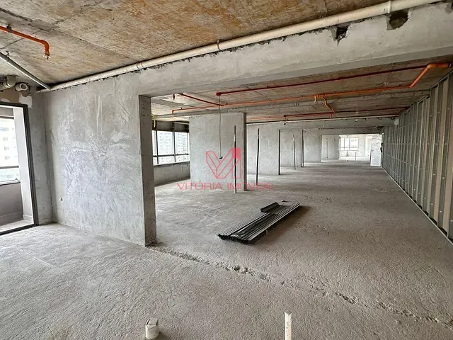 Sala com 50m², para alugar, no bairro Enseada do Suá em Vitória