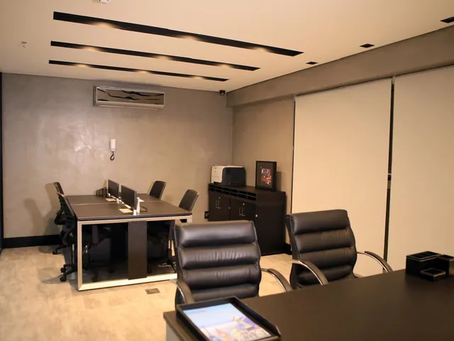 Andar corporativo para alugar, no bairro Bela Suiça em Londrina