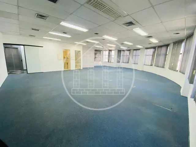 Andar corporativo com 128m², para alugar, no bairro Santo Amaro em São Paulo