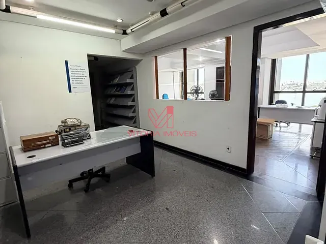 Andar corporativo para alugar, no bairro Enseada do Suá em Vitória