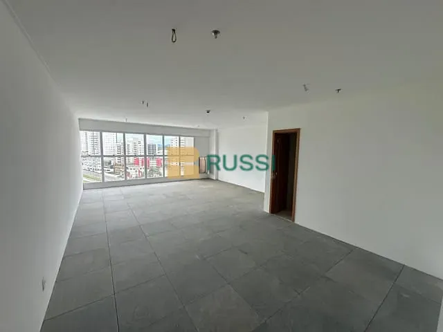 Sala com 156m², para alugar, no bairro Jardim São Dimas em São José dos Campos
