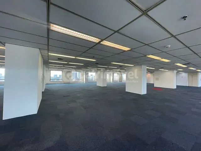 Andar corporativo com 957m², para alugar, no bairro Centro em Rio de Janeiro