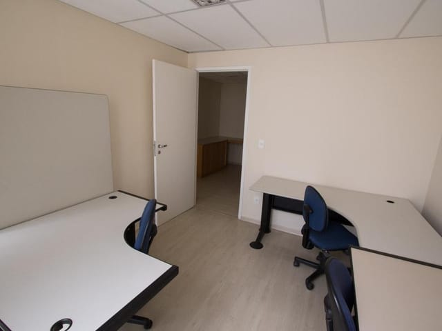 Andar corporativo com 350m², à venda ou para alugar, no bairro Bela Vista em São Paulo