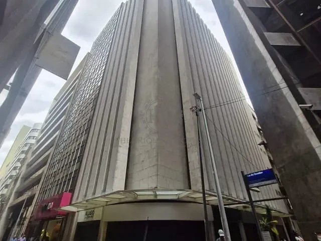 Prédio com 3424m², à venda, no bairro Centro em Rio de Janeiro
