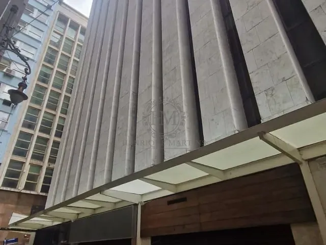 Prédio com 3424m², à venda, no bairro Centro em Rio de Janeiro