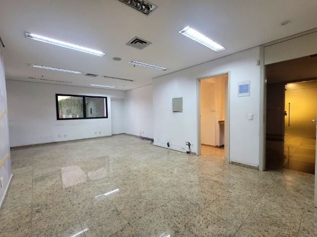 Foto do Andar corporativo - Laje comercial para locação, Itaim Bibi, São Paulo, SP                                                                 . | Adbens Negócios Imobiliários Ltda
