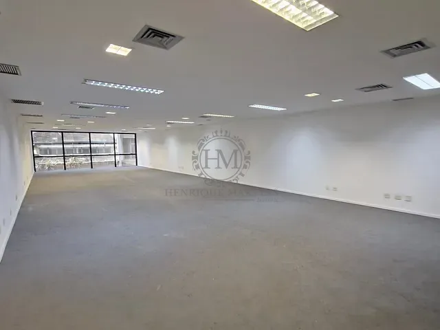 Andar corporativo com 177m², para alugar, no bairro Centro em Rio de Janeiro