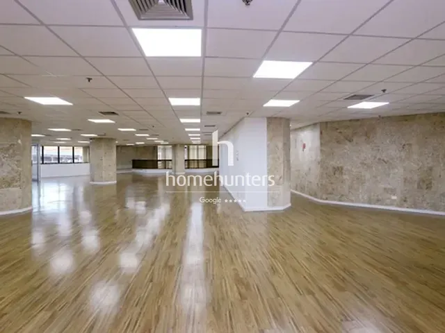 Andar corporativo com 543m², para alugar, no bairro Centro em Campinas