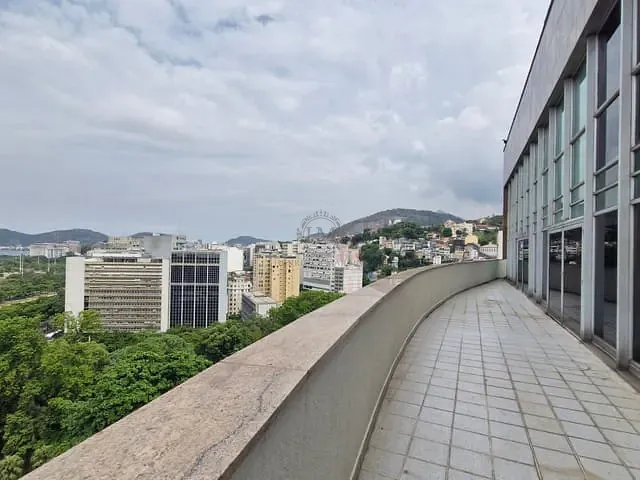 Andar corporativo com 1258m², para alugar, no bairro Centro em Rio de Janeiro