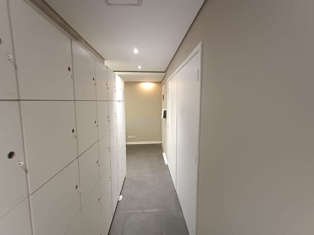 Andar corporativo com 380m², para alugar, no bairro República em São Paulo