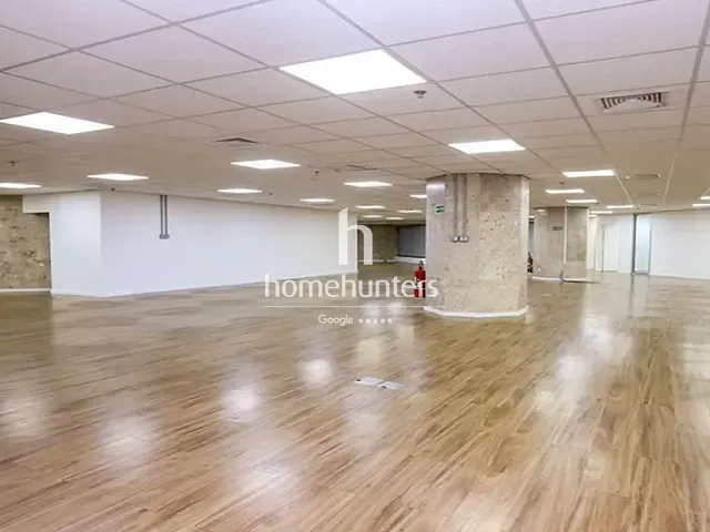 Andar corporativo com 460m², para alugar, no bairro Centro em Campinas